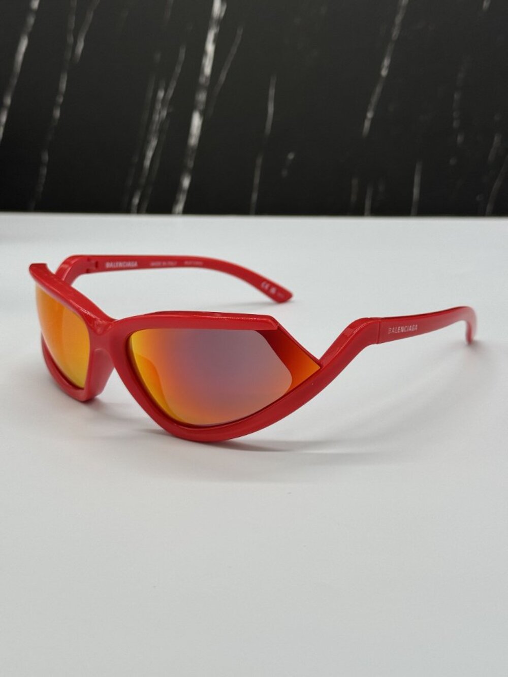 NEW BALENCIAGA BB0289S 005 RED GEOMETRIC UNISEX SUNGLASSES BALENCIAGA EYEWEAR - Picture 7 of 10